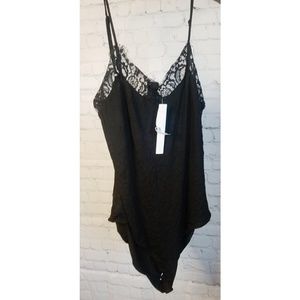 Aqua Brand Black bodysuit with eyelash lace trim L